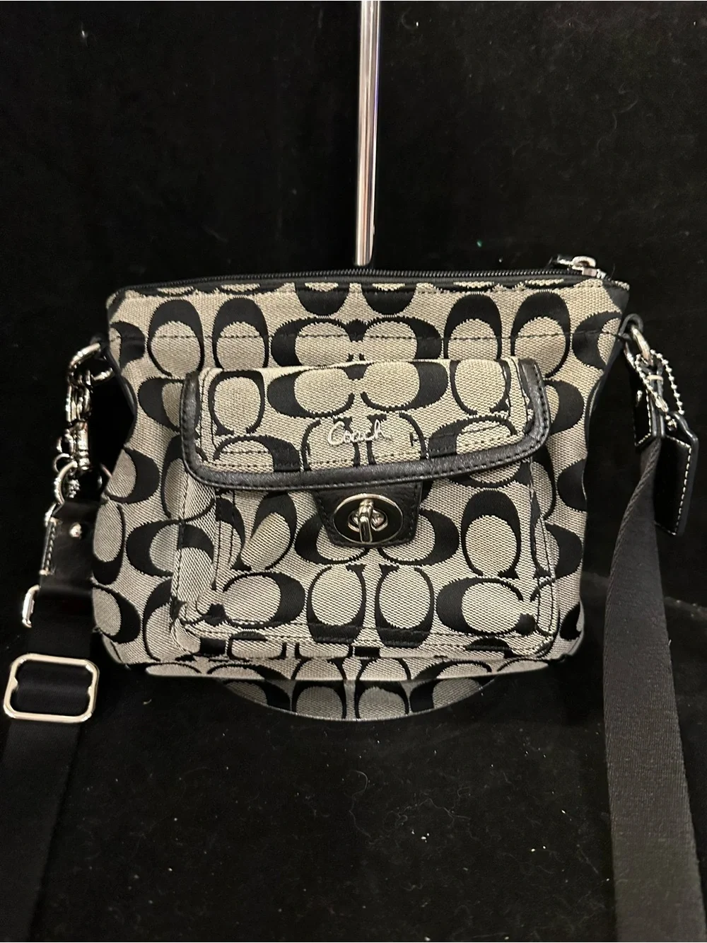Coach #182 Penelope Signature Swingpack/Jacquard Crossbody with Turn-Lock Pocket